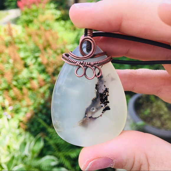 Dendritic Agate Wire wrapped pendant necklace - Picture 4 of 5